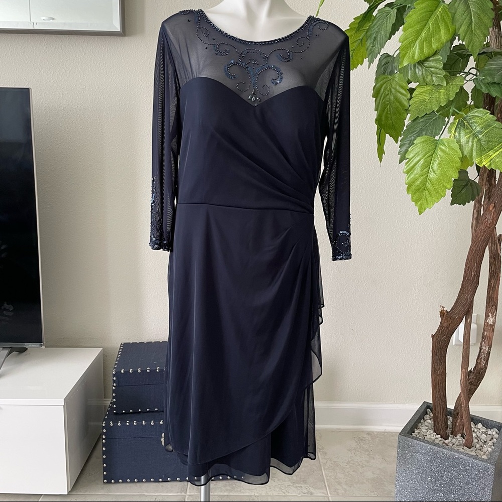 Alex Evenings Women’s Ruched Illusions Mesh Sheath Gown Size 14P